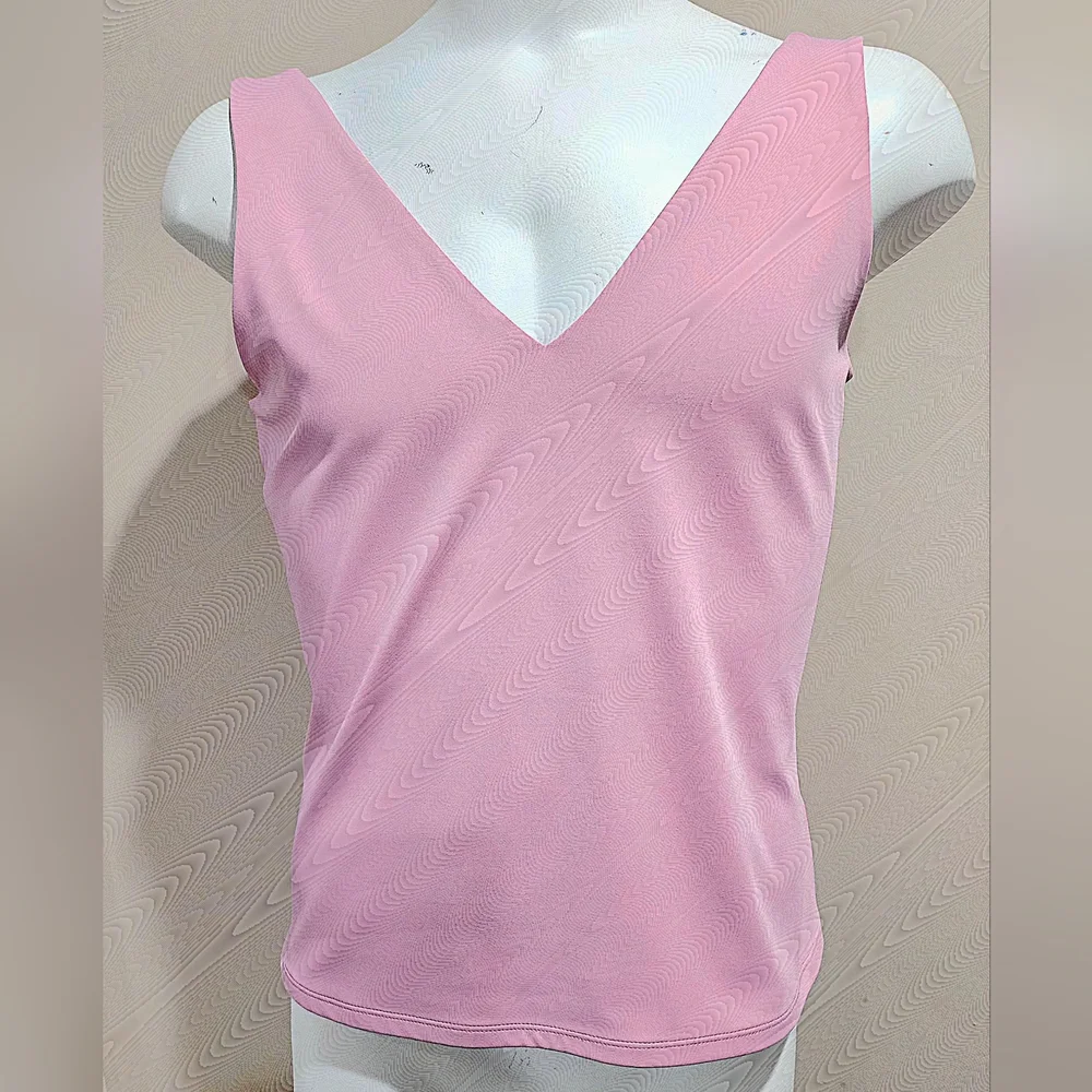 NWT Express Body Contour High Compression Double V-Neck Tank Size XL - Picture 2 of 11
